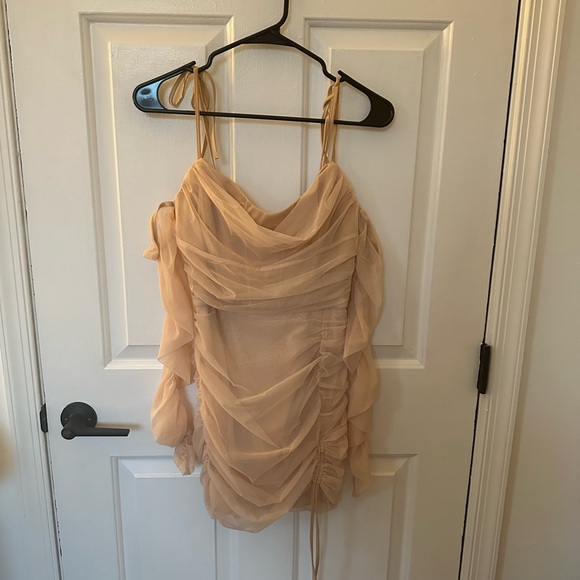 Oh Polly AMIENS
Tie Mesh Mini Dress in Sand - Picture 7 of 7